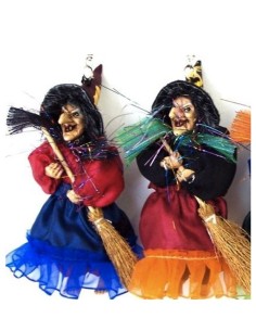 BEFANA CON SCOPINA ASSORITITO 10 CM 1 PZ